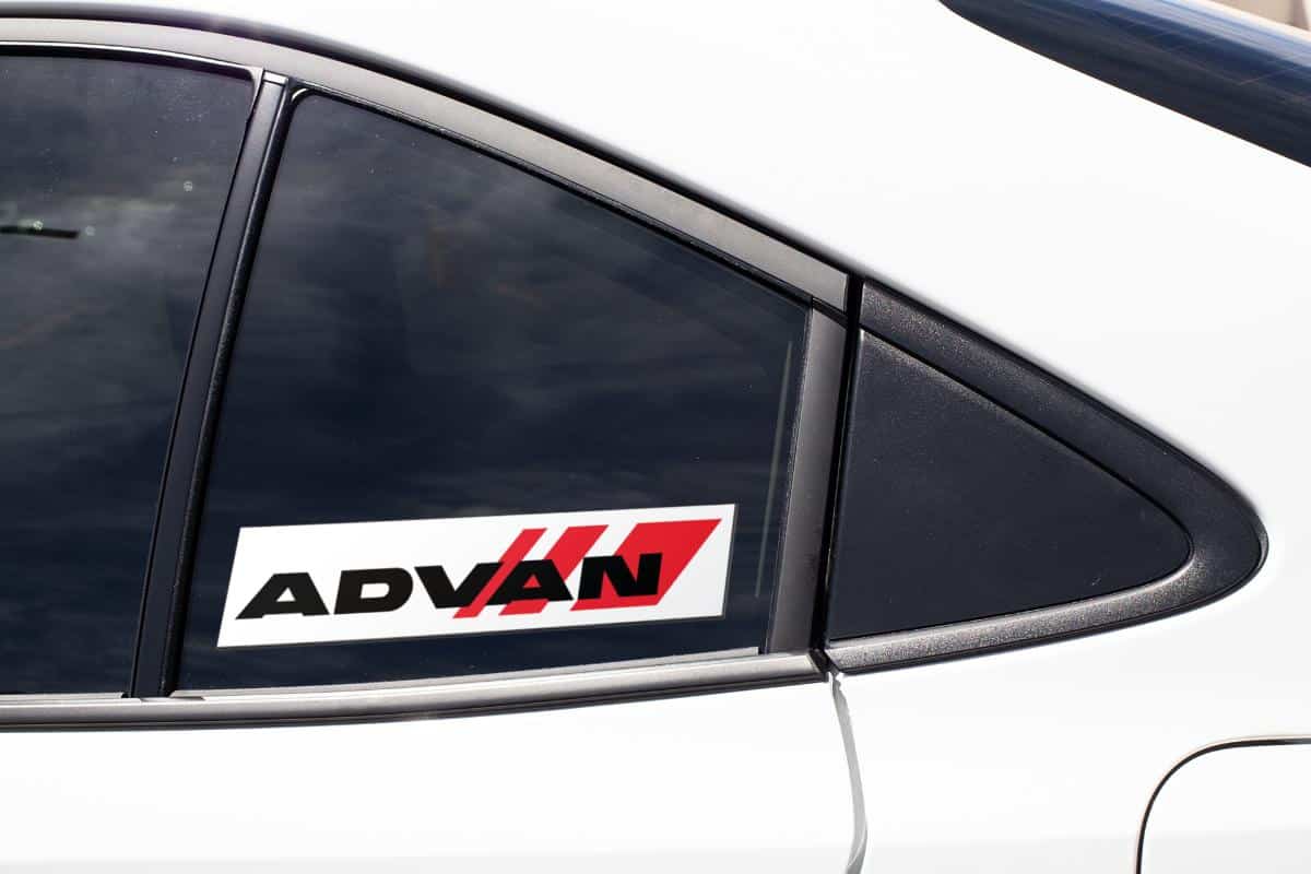 Advan Decal